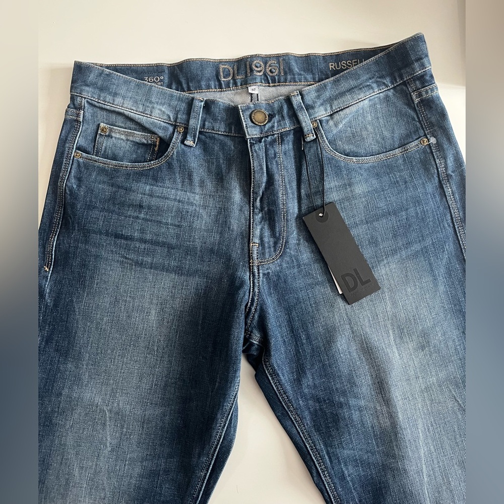 NWT DL 1961 slim straight leg denim